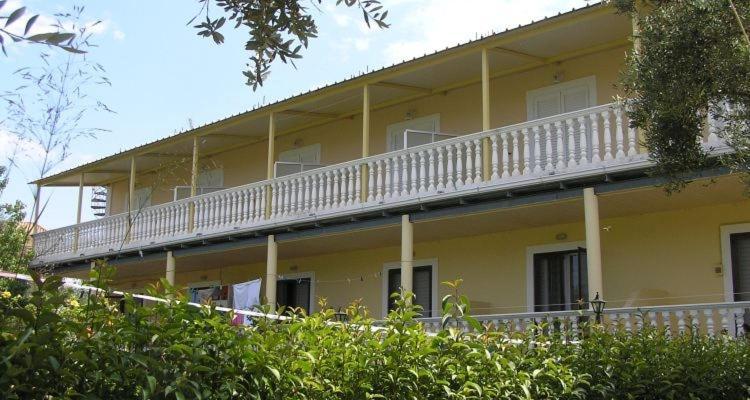 Casa Dyonisia Tsilivi Aparthotel Plánosz Kültér fotó
